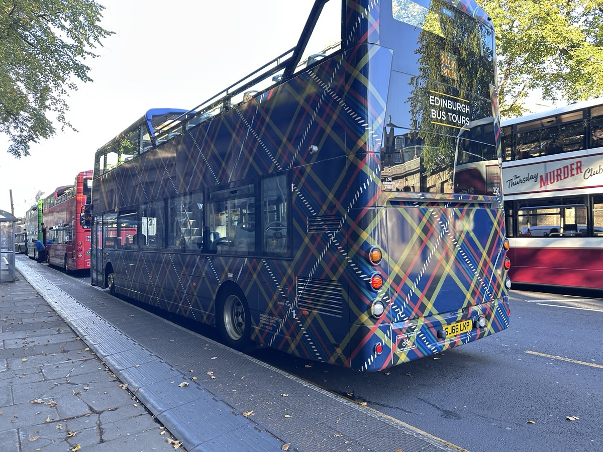 エディンバラ観光　カールトンヒル