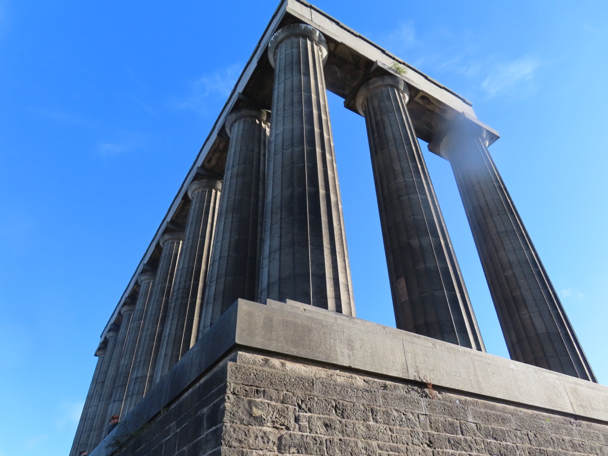 カールトンヒル　ナショナル・モニュメント　エディンバラ観光